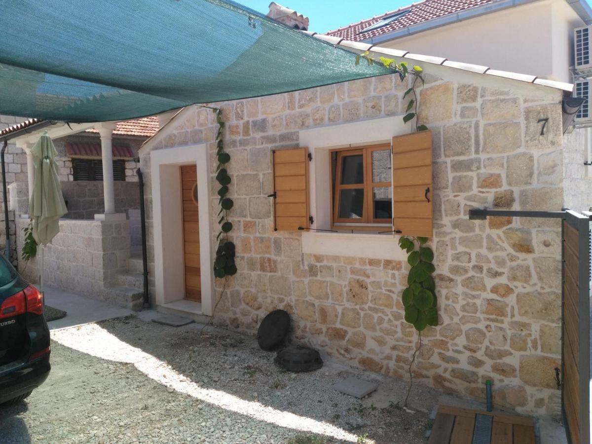 Apartment Buga Слатине Экстерьер фото