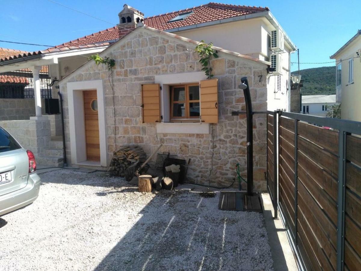 Apartment Buga Слатине Экстерьер фото