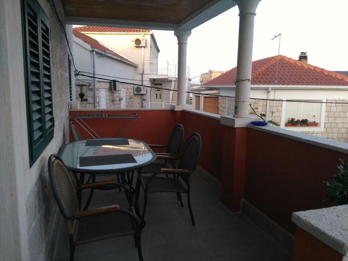 Apartment Buga Слатине Экстерьер фото