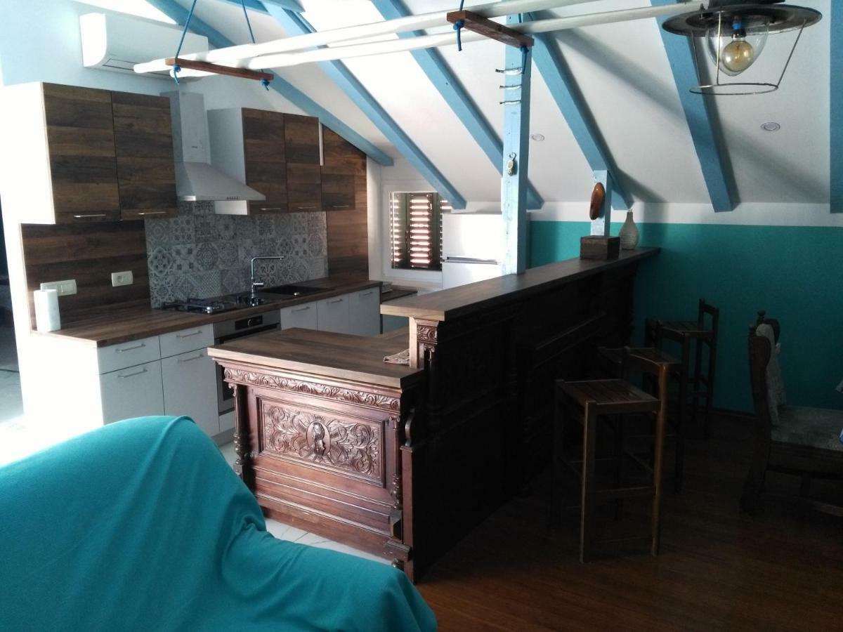 Apartment Buga Слатине Экстерьер фото